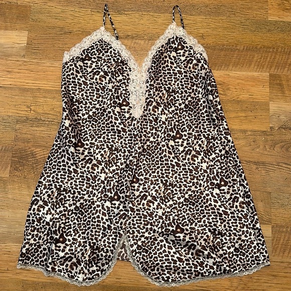 Enchanting Y2K Cheetah Print Lace Trim VNeck Slip Dress B17 - Picture 1 of 4